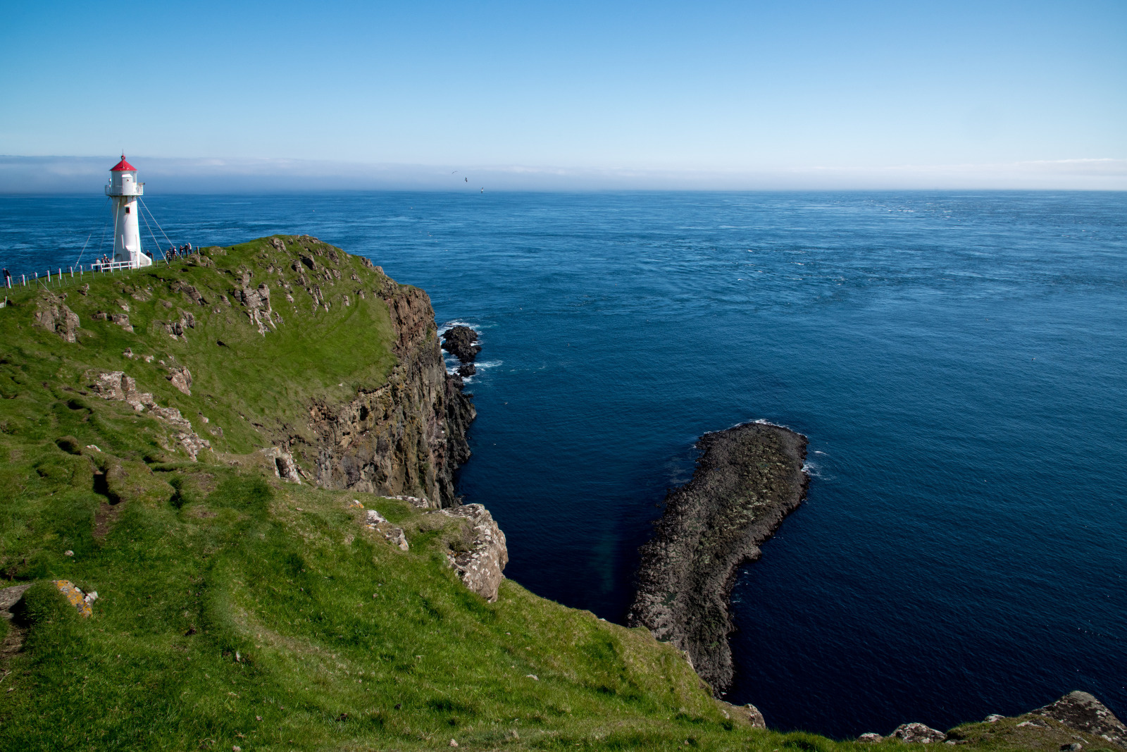 https://cll.dev.digitaltravel.network/wp-content/uploads/2026/06/No-39_FAROE-ISLAND_AKRABERG-AND-LIGHTHOUSE©StudioPONANT_Doriane-Letexier.jpg