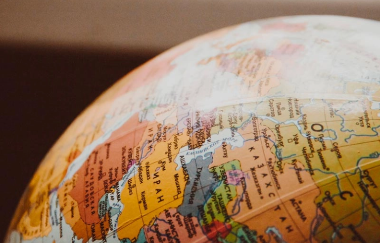 https://cll.dev.digitaltravel.network/wp-content/uploads/2026/06/cta-destination-world@2x-1.png