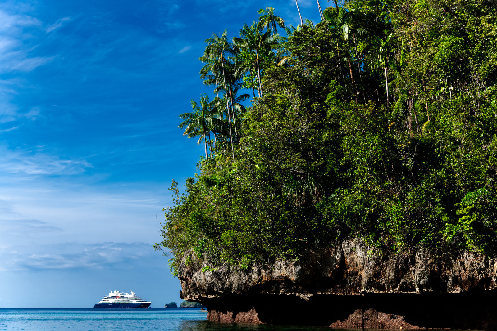 Main_TritonBay-Indonesie©Studio-Ponant-Charlotte-Ortholary